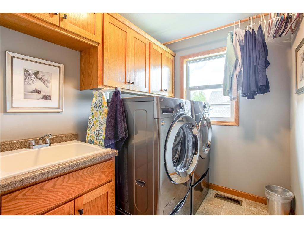 10770 Scott Avenue N Brooklyn Park MN 55443 7050281 image37