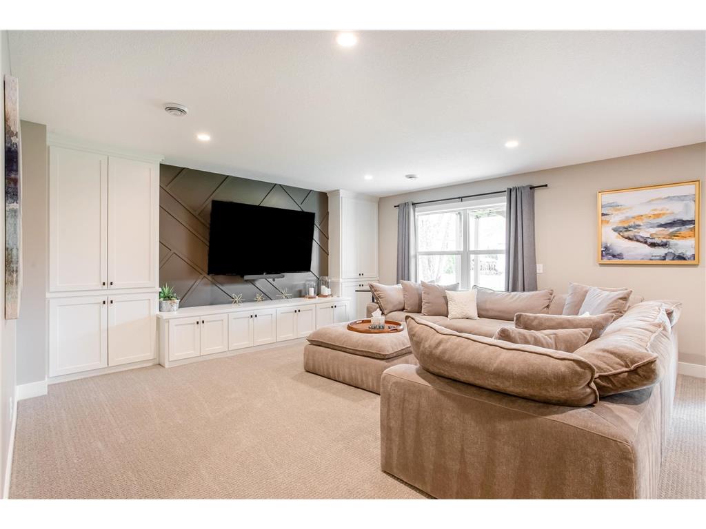 10770 Scott Avenue N Brooklyn Park MN 55443 7050281 image38