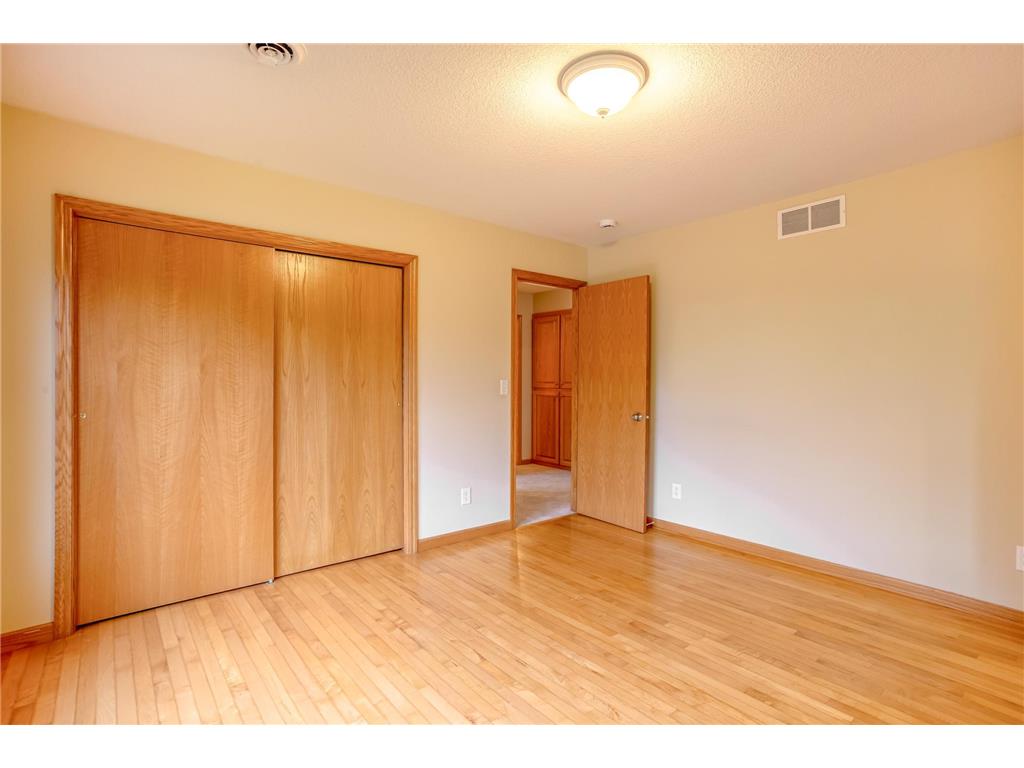 10771 Scott Avenue N Brooklyn Park MN 55443 7059089 image33