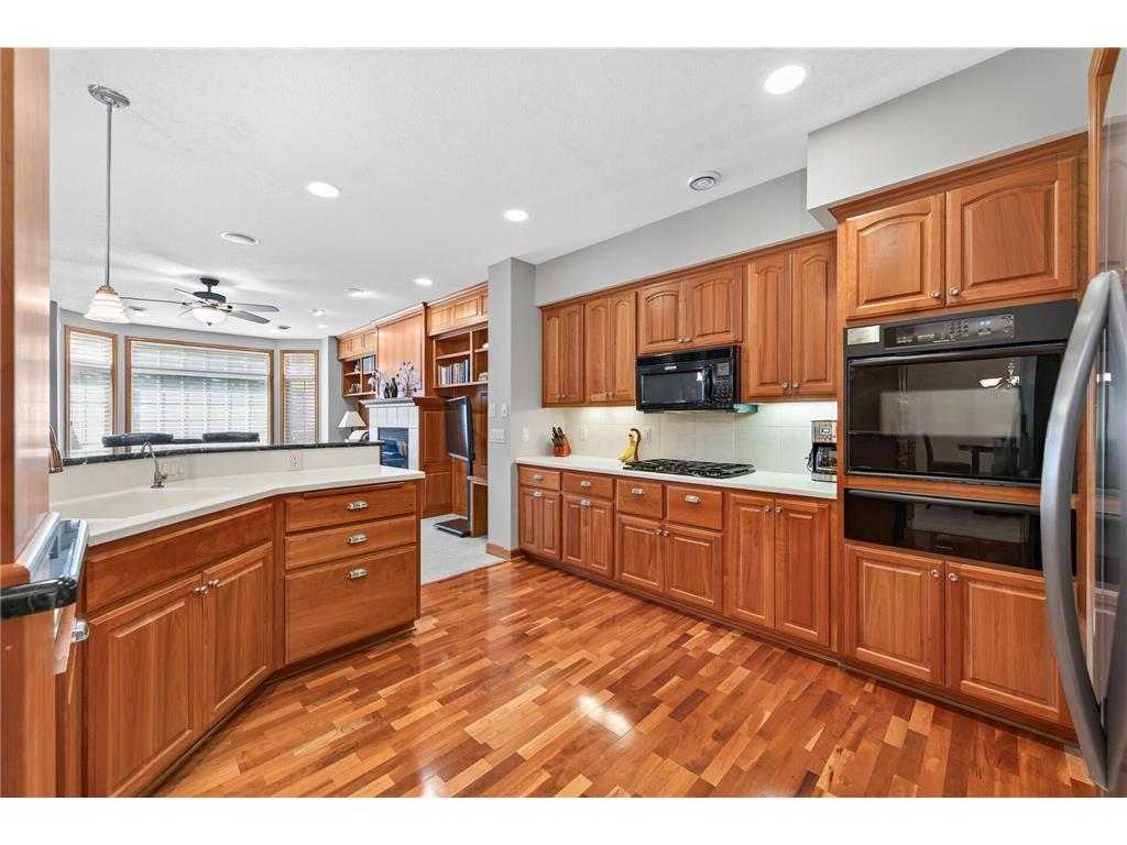10776 Falling Water Lane #B Woodbury MN 55129 7111465 image27