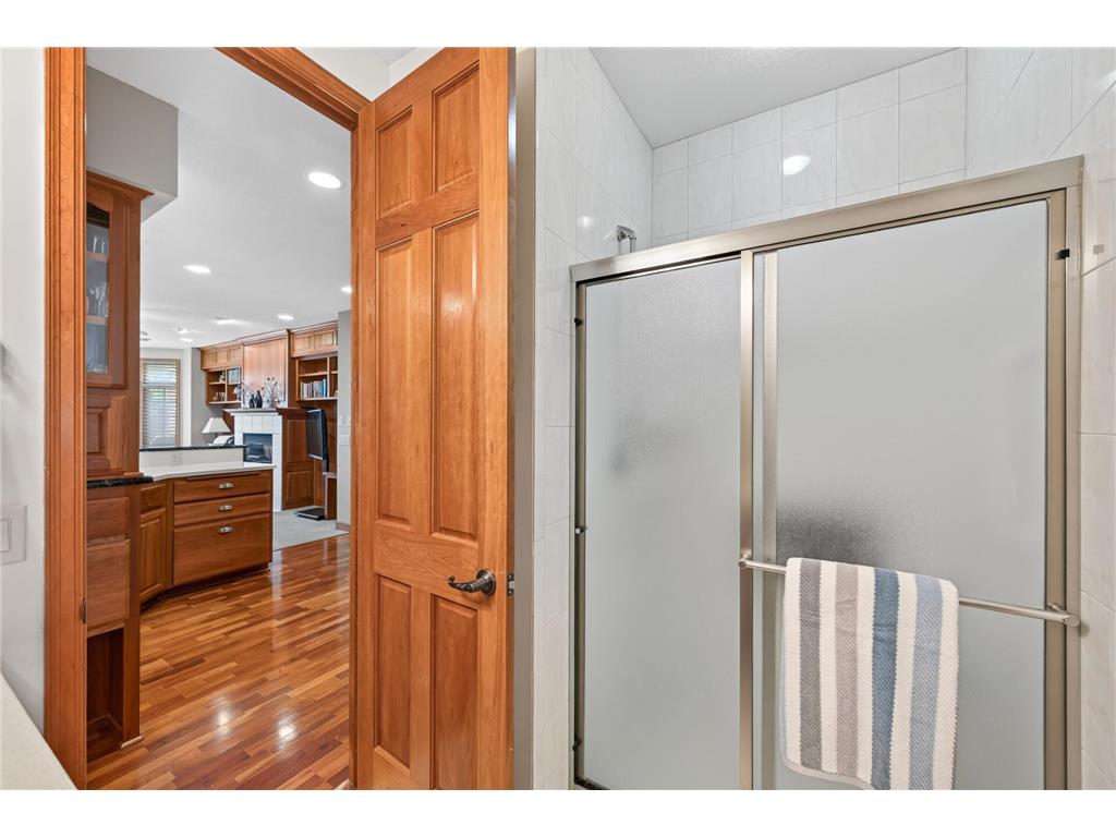 10776 Falling Water Lane #B Woodbury MN 55129 7111465 image33