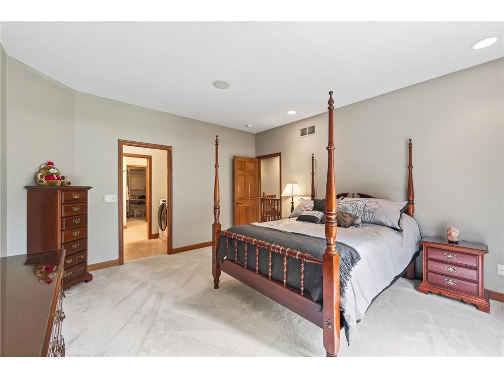 10776 Falling Water Lane #B Woodbury MN 55129 7111465 image37