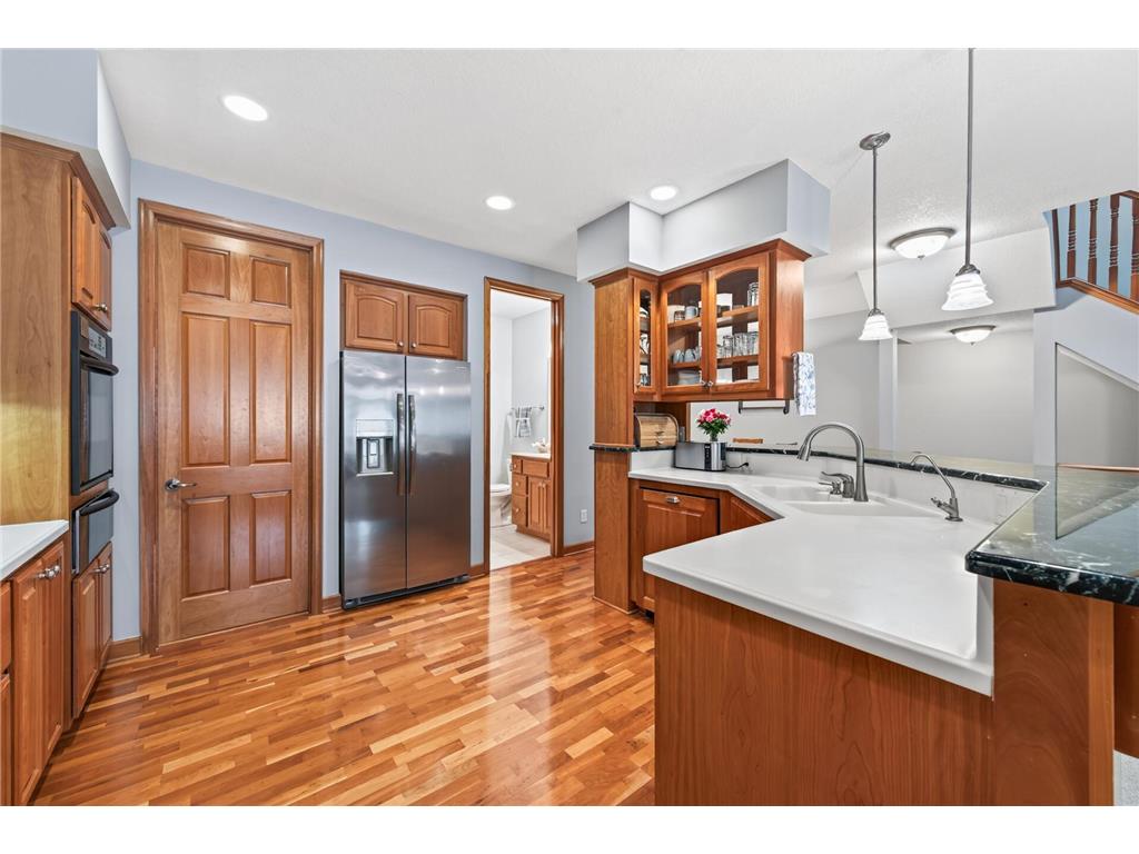 10776 Falling Water Lane #B Woodbury MN 55129 7111465 image9