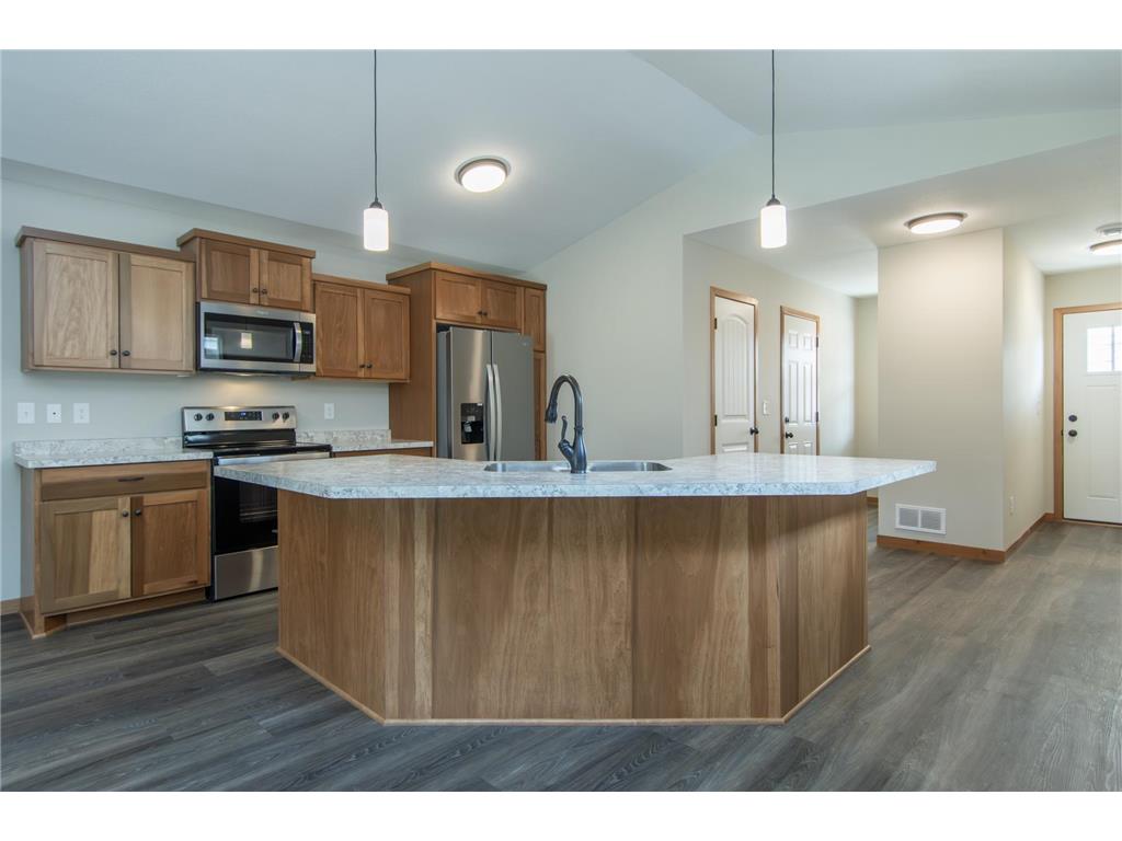 1078 Holton Ave Brainerd MN 56401 7046341 image11