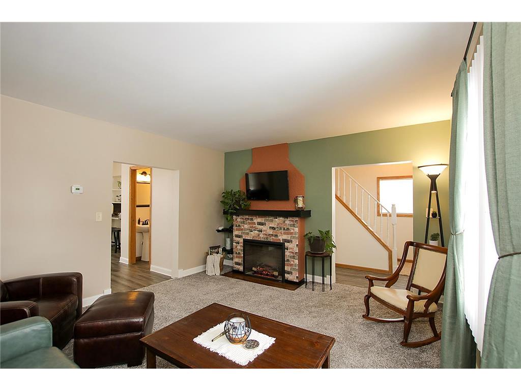 1078 Jefferson Street SE Hutchinson MN 55350 7008115 image11