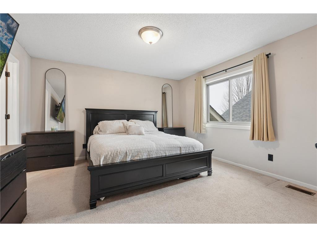 10780 Sailor Way Woodbury MN 55129 7079177 image8