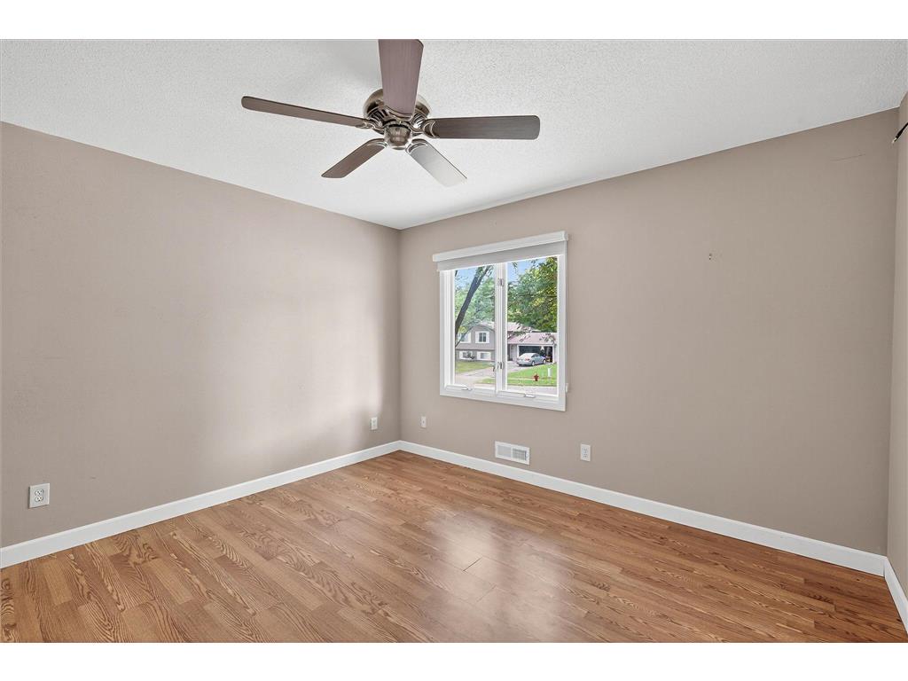 10781 Boundary Creek Terrace Maple Grove MN 55369 6750890 image14