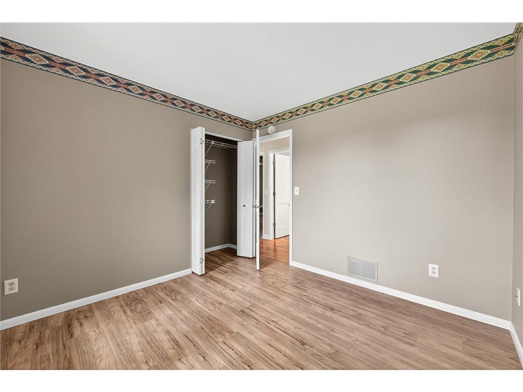 10781 Boundary Creek Terrace Maple Grove MN 55369 6750890 image18