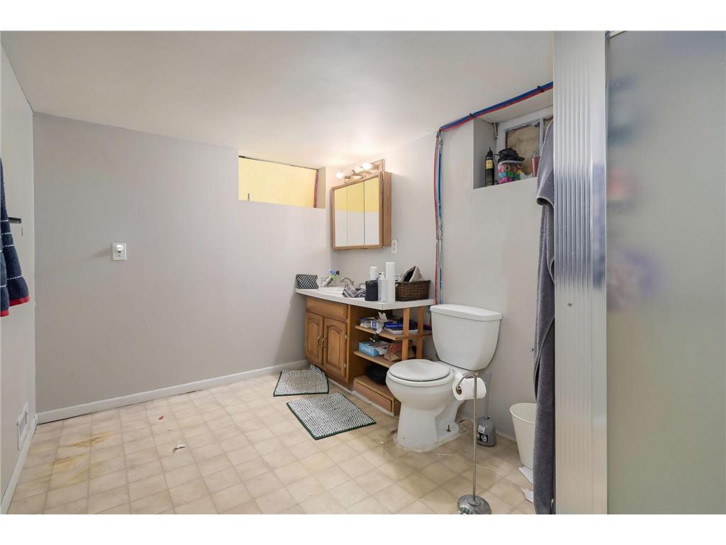 1079 15th Avenue SE Minneapolis MN 55414 7066878 image18