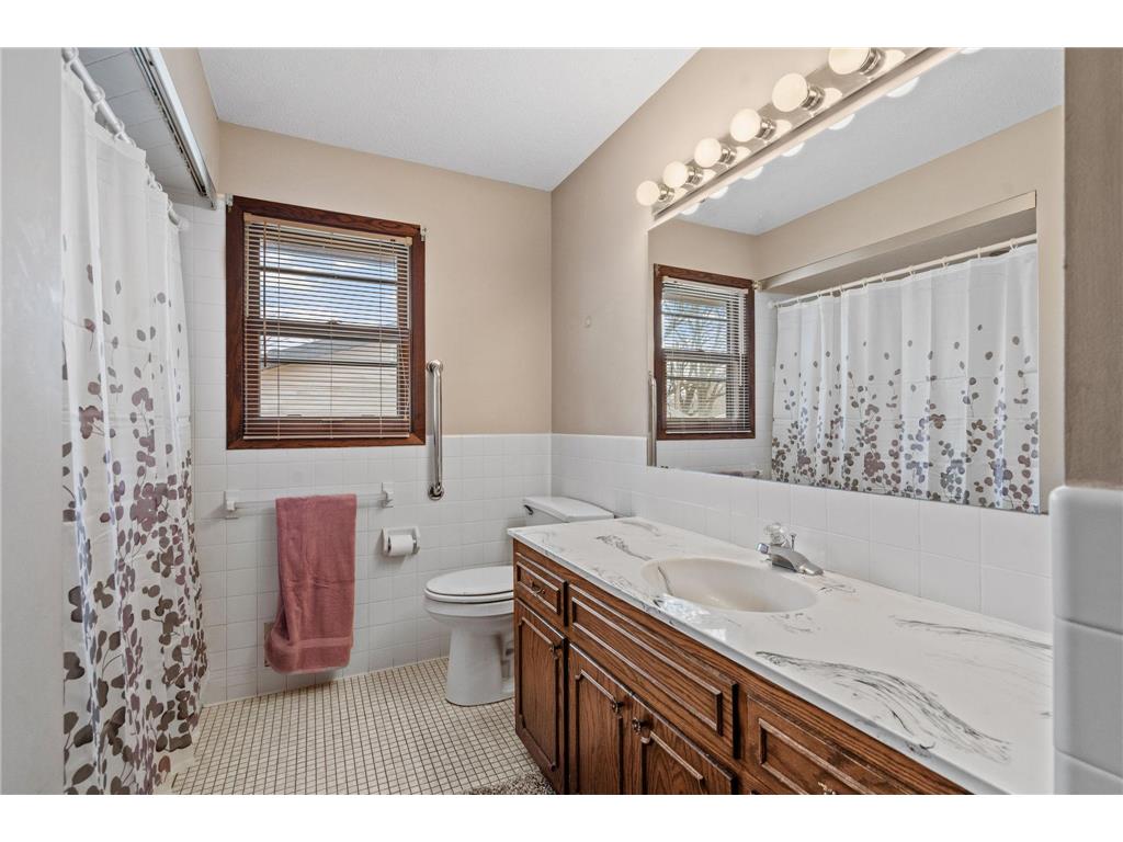 1079 Monroe Street S Shakopee MN 55379 7022788 image19