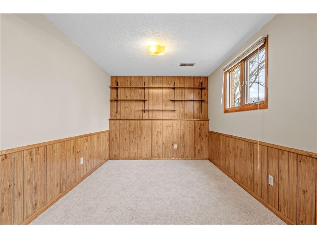 1079 Monroe Street S Shakopee MN 55379 7022788 image23