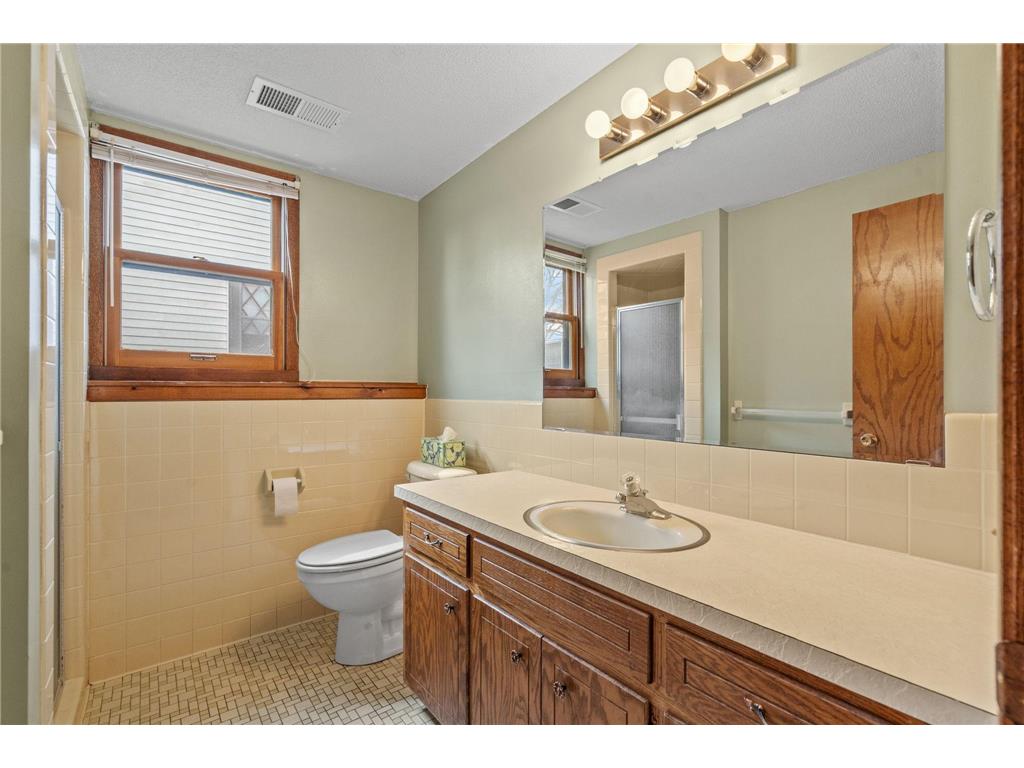 1079 Monroe Street S Shakopee MN 55379 7022788 image29
