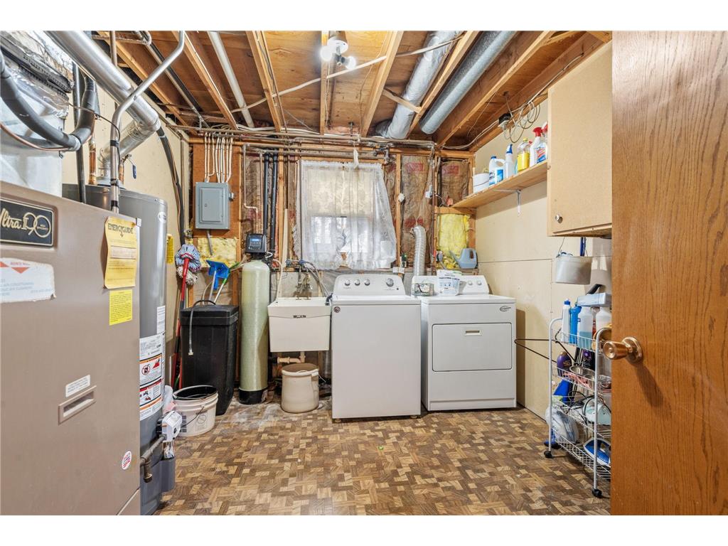 1079 Monroe Street S Shakopee MN 55379 7022788 image30