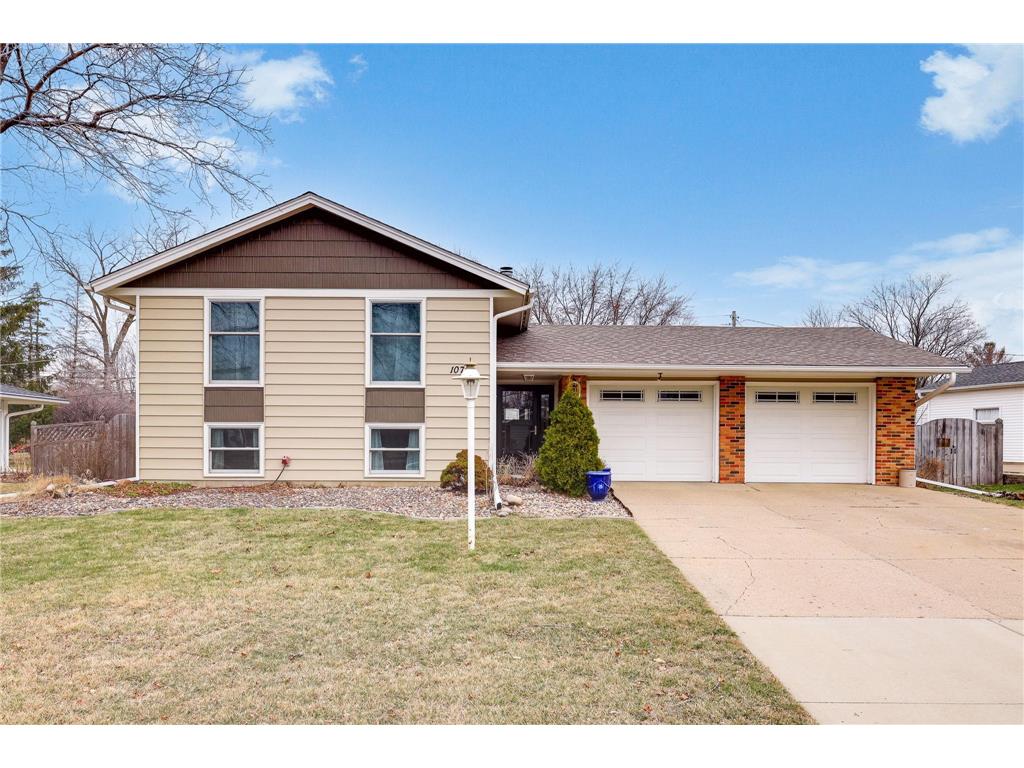 1079 Rome Drive Apple Valley MN 55124 6698848 image1