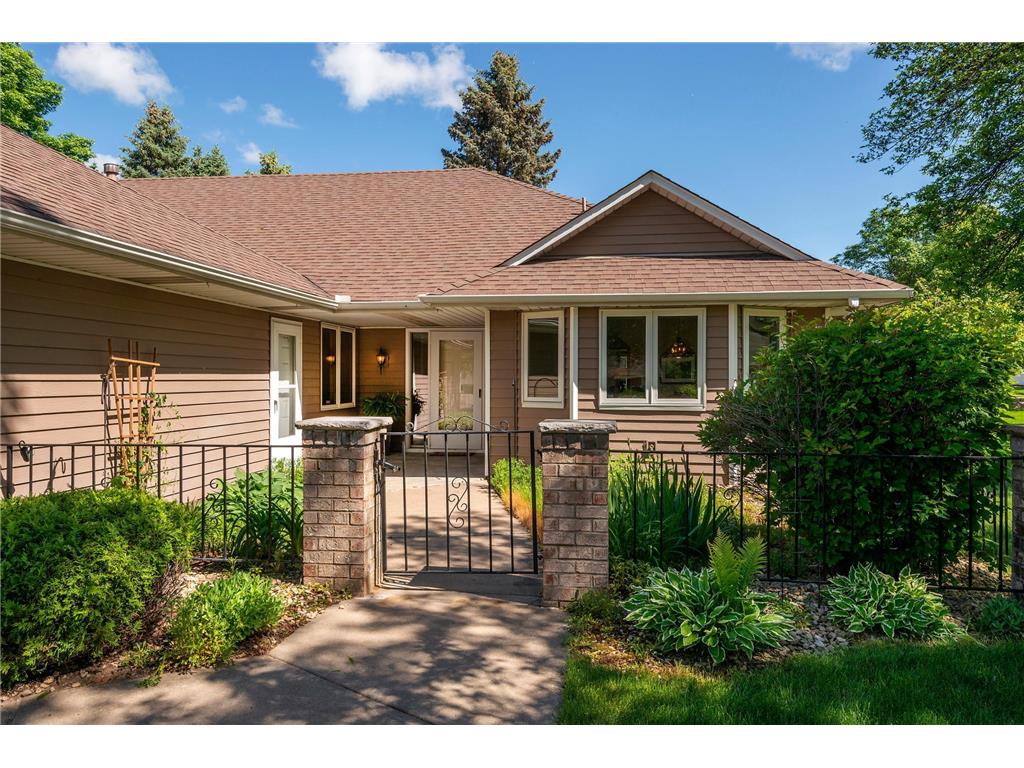 1079 Serene Court Shoreview MN 55126 6534477 image1