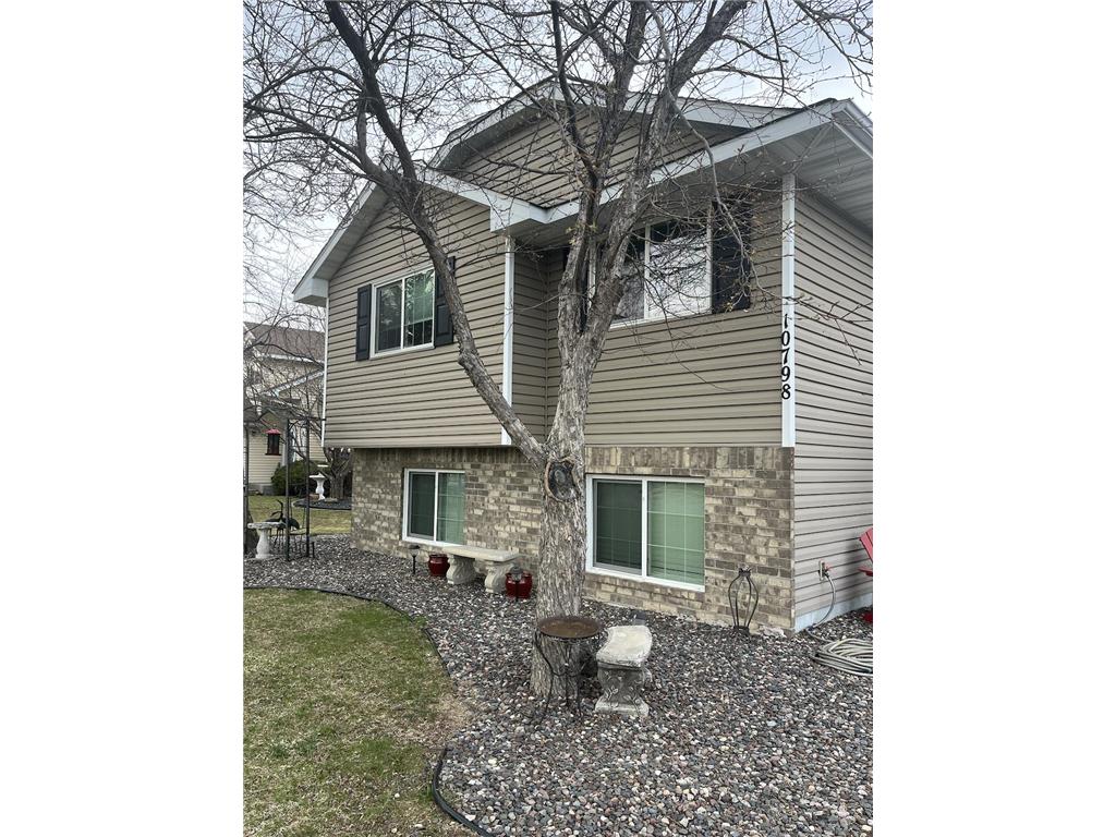 10798 58th Street NE Albertville MN 55301 6361953 image1