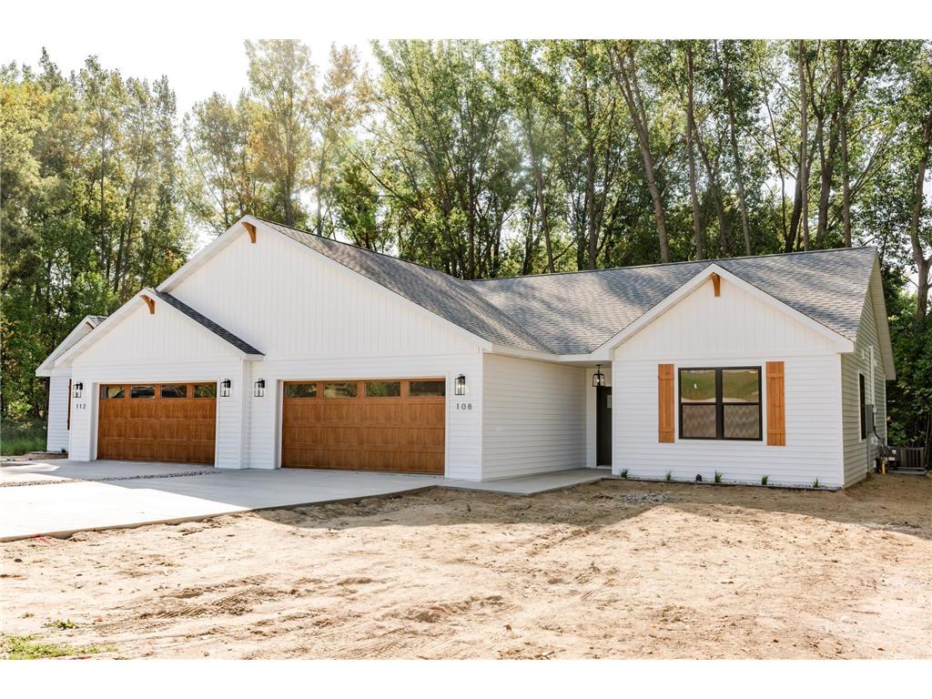 108 10th Avenue SE Pelican Rapids MN 56572 6536907 image1