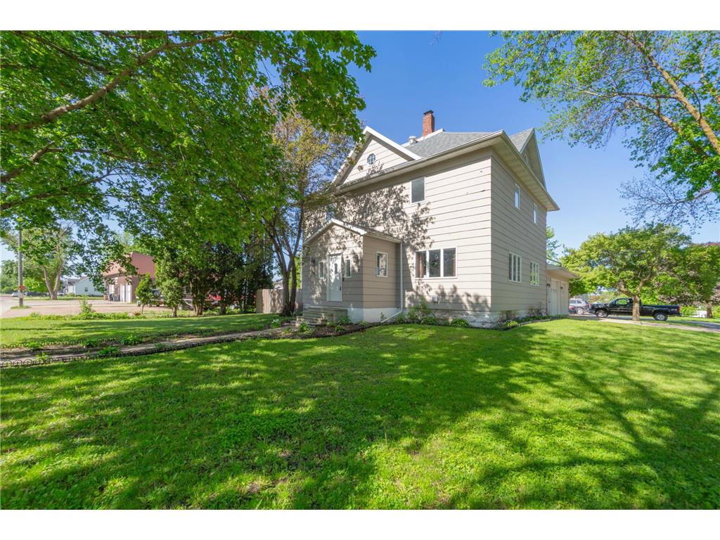 108 1st Avenue NW Mapleton MN 56065 7083458 image1