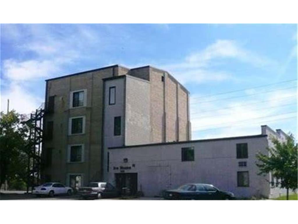 108 3rd Avenue NE Saint Cloud MN 56304 6396001 image1