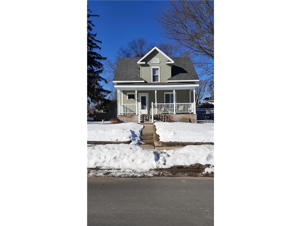 108 3rd Avenue SE, Spring Grove, MN 55974 MLS 6331825 Edina Realty