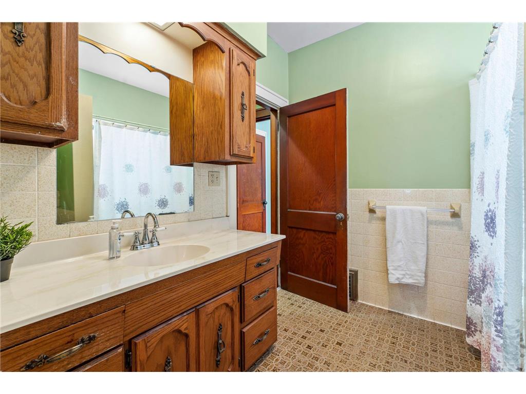 108 3rd Street W Jordan MN 55352 7005355 image14