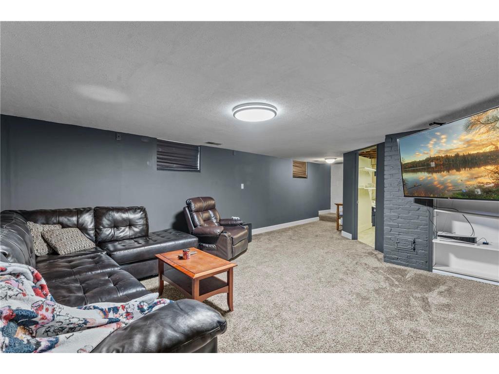 108 3rd Street W Jordan MN 55352 7005355 image19