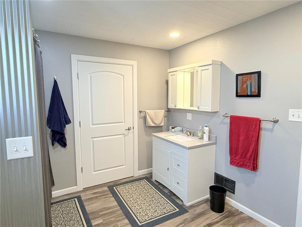 108 4th Street NE Fulda MN 56131 7038221 image19
