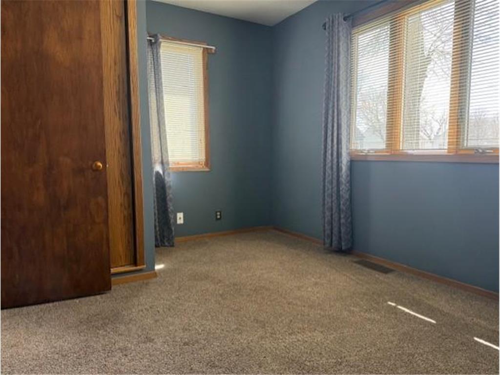 108 4th Street NE Fulda MN 56131 7038221 image23
