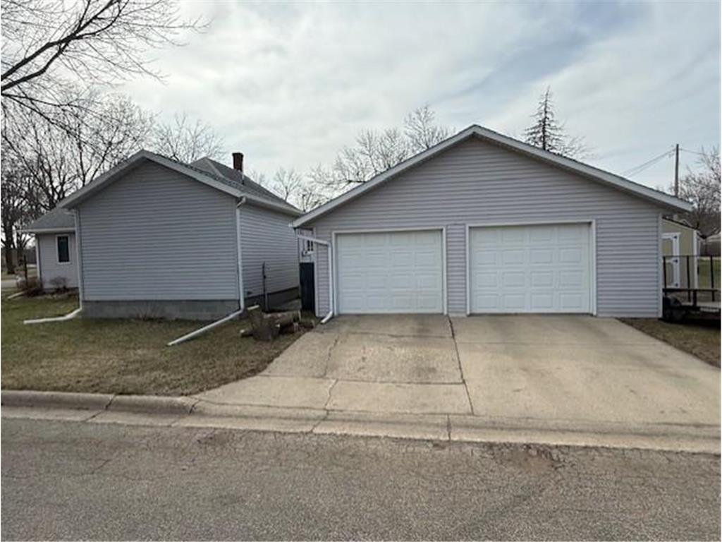 108 4th Street NE Fulda MN 56131 7038221 image3