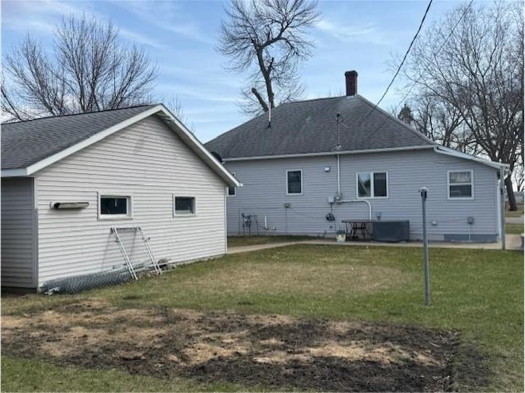 108 4th Street NE Fulda MN 56131 7038221 image5