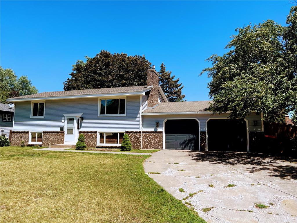 108 8th Avenue NE, Osseo, MN 55369 MLS 6224867 Edina Realty