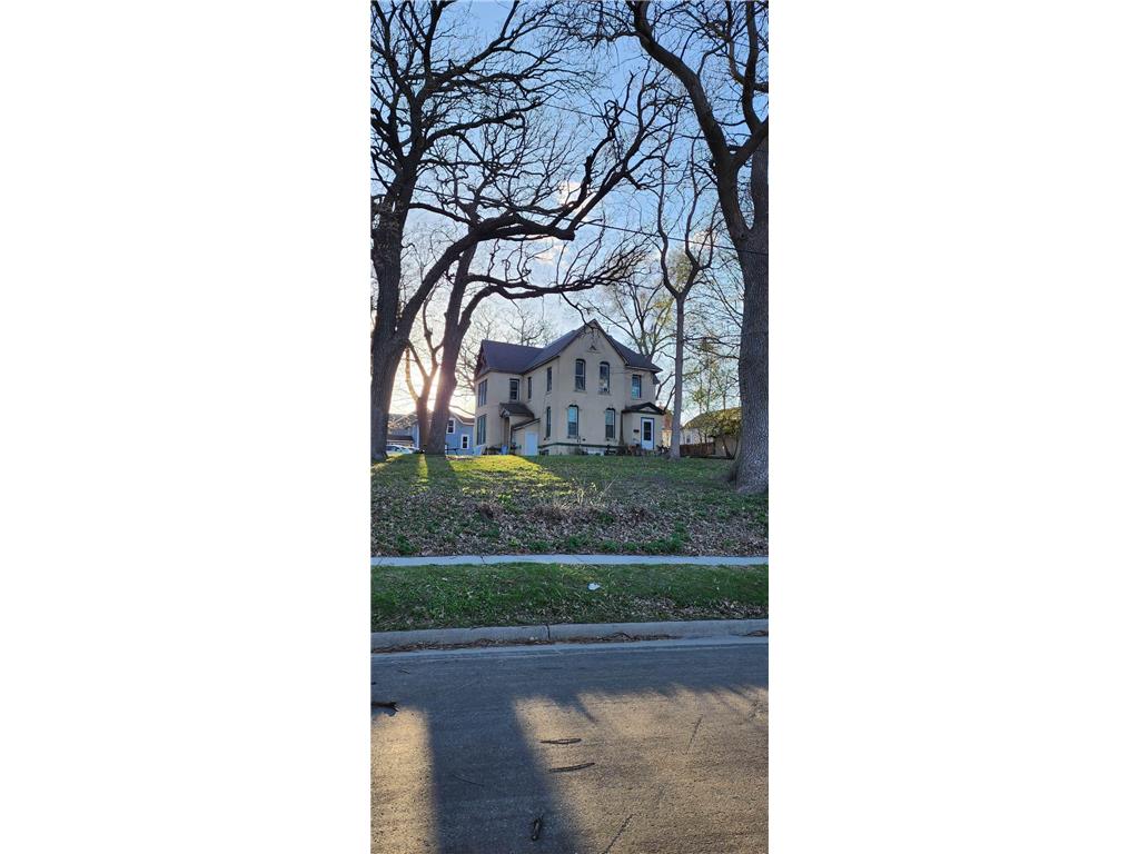 108 Adams Avenue Albert Lea MN 56007 6318840 image1