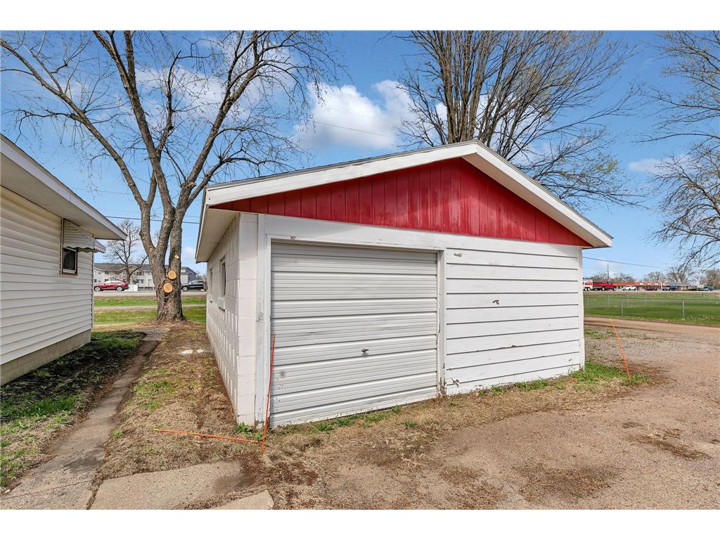 108 Birch Street E Saint Joseph MN 56374 7050388 image28