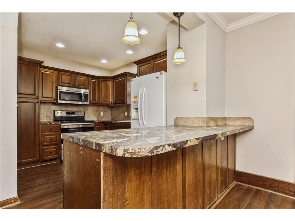 108 E Baker Street, Arlington, MN 55307 MLS 6463042 Edina Realty