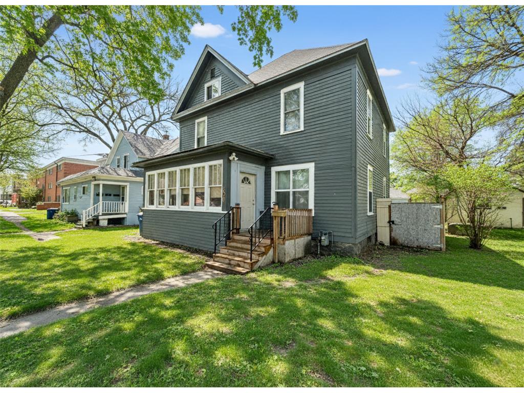 108 E Summit Avenue Fergus Falls MN 56537 6694811 image1