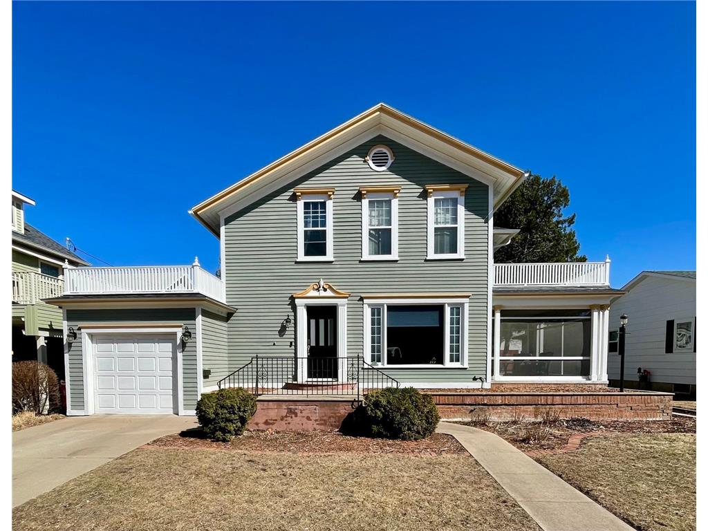 108 E Wabasha Street Winona MN 55987 6690496 image1