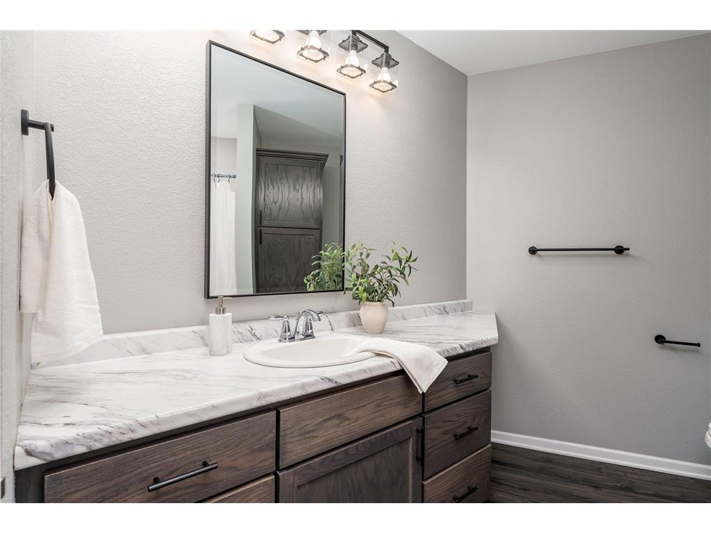 108 Ella Court Mankato MN 56001 7045383 image30