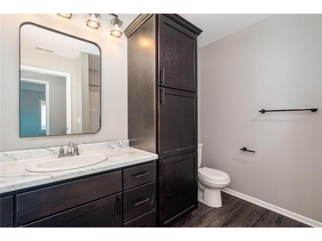 108 Ella Court Mankato MN 56001 7045383 image39
