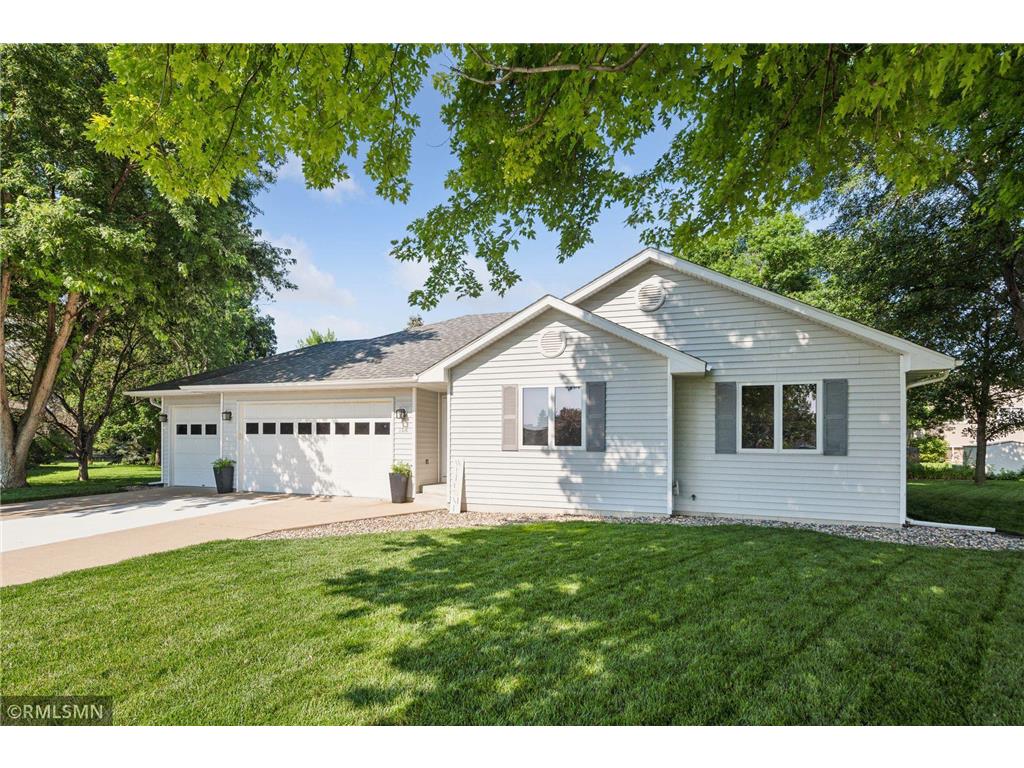 108 Emerald Circle Belle Plaine MN 56011 6567580 image1