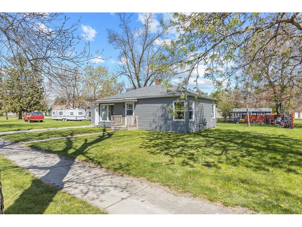 108 Highland Court Tyler MN 56178 7070839 image4