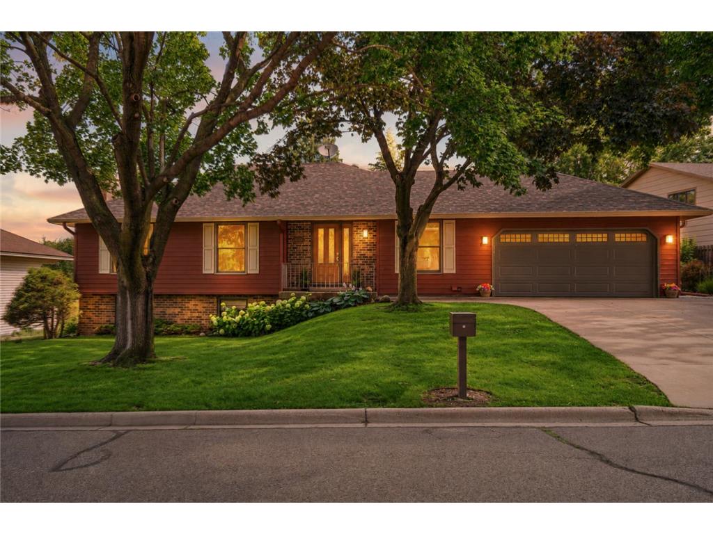 108 Knoll Circle E Burnsville MN 55337 7097303 image1