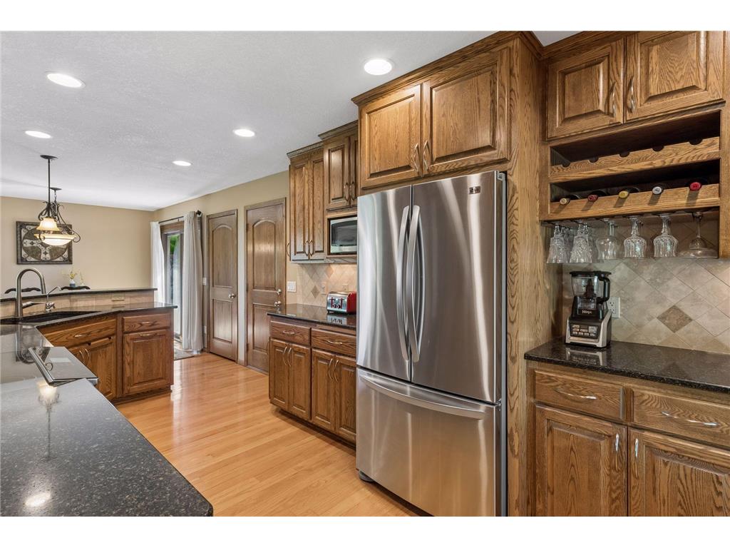 108 Knoll Circle E Burnsville MN 55337 7097303 image17