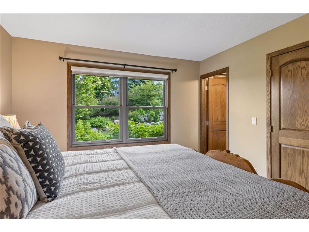 108 Knoll Circle E Burnsville MN 55337 7097303 image22