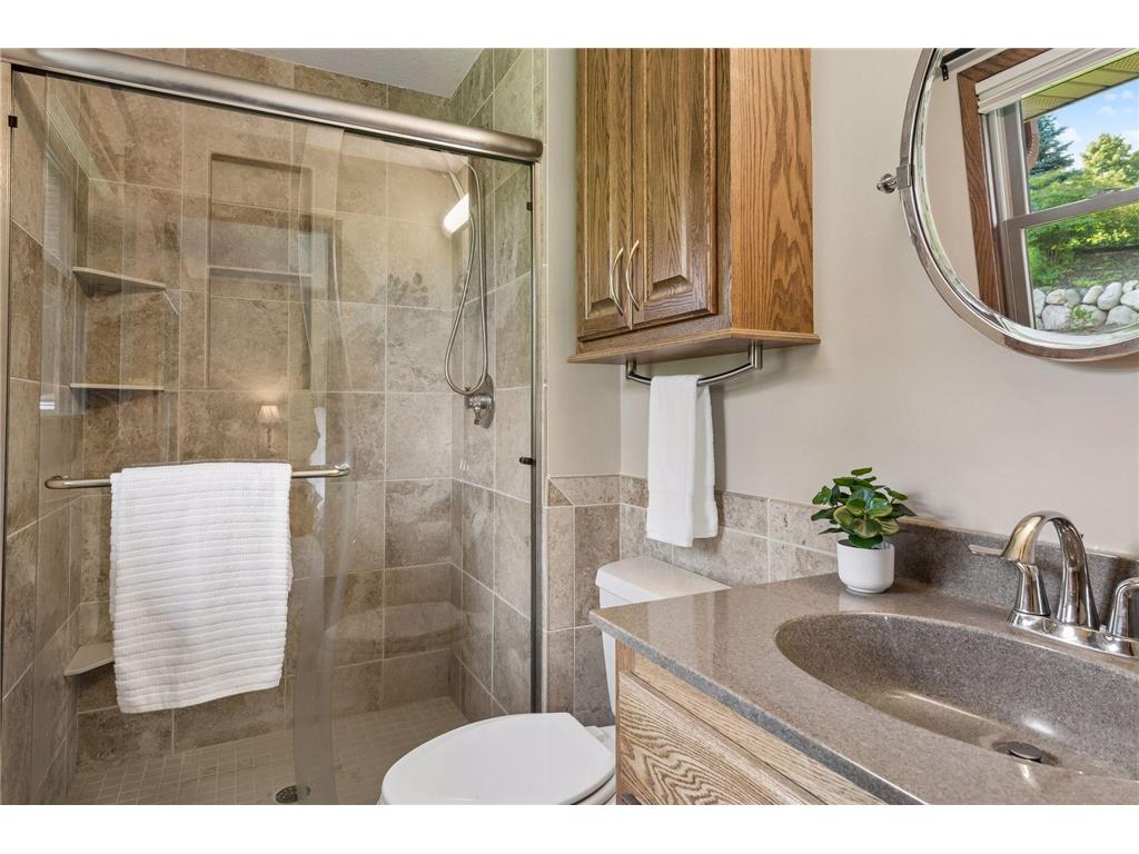 108 Knoll Circle E Burnsville MN 55337 7097303 image23