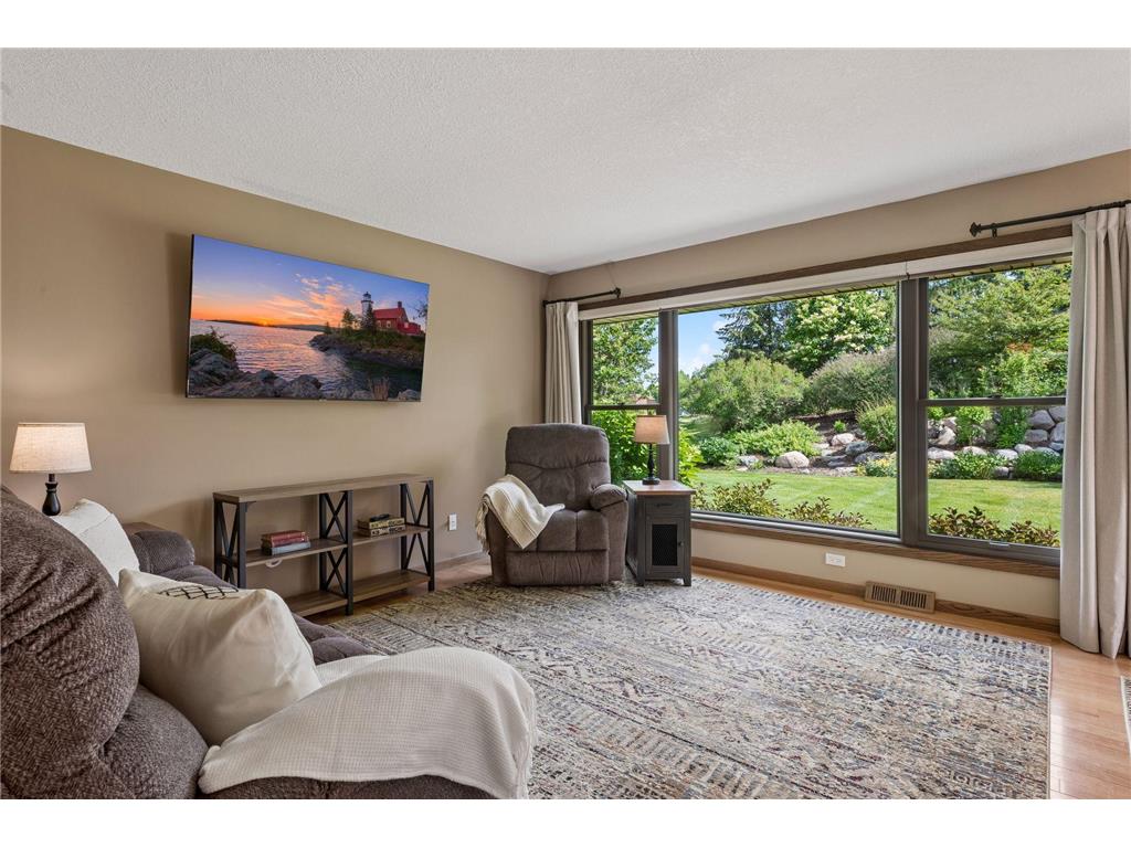 108 Knoll Circle E Burnsville MN 55337 7097303 image9