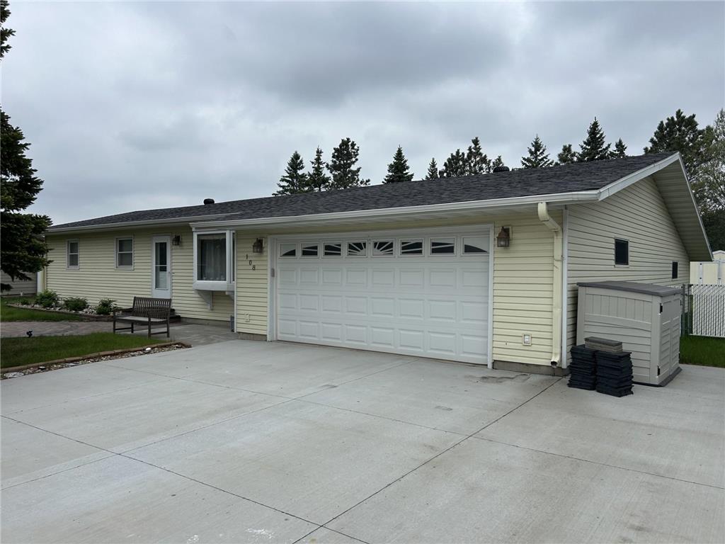 108 Lind Boulevard Harwood ND 58042 7084429 image1