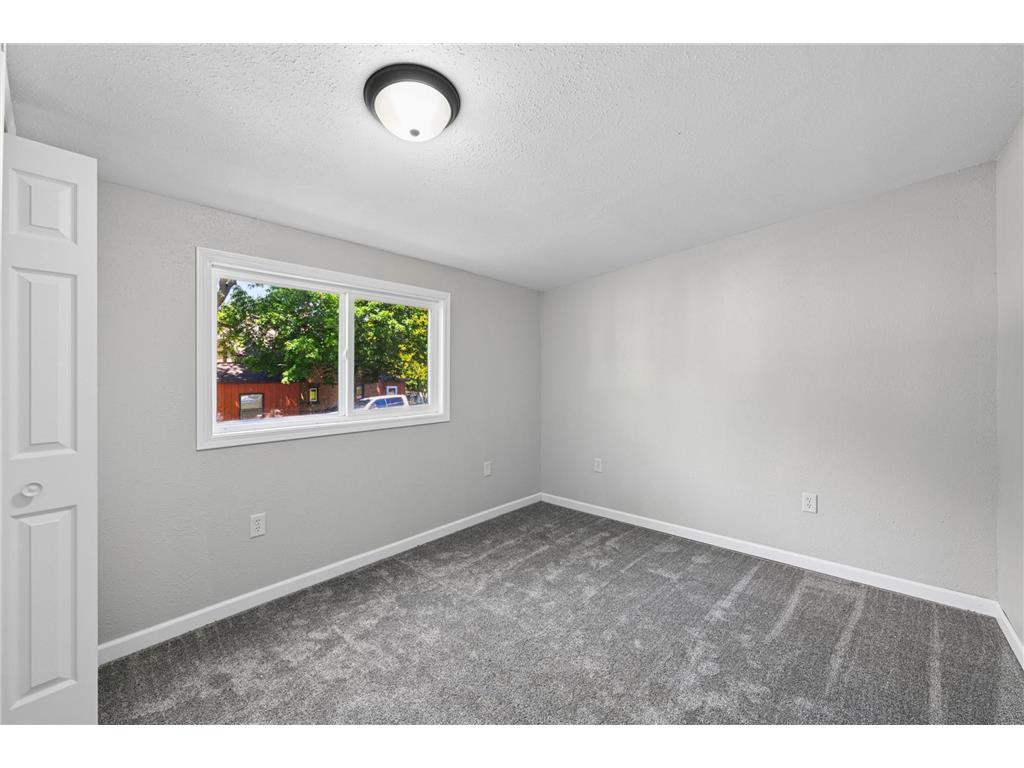 108 Maple Street Jackson MN 56143 7018312 image4