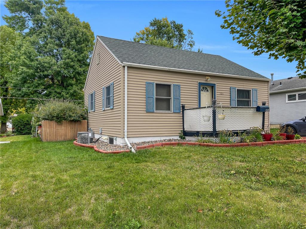 108 N 9th Avenue Albert Lea MN 56007 6442454 image1