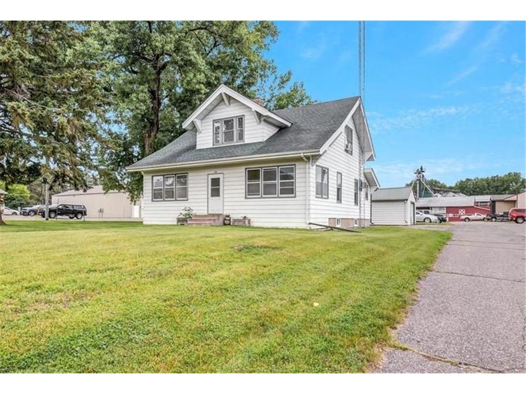 108 N Main Street Upsala MN 56384 6559881 image1