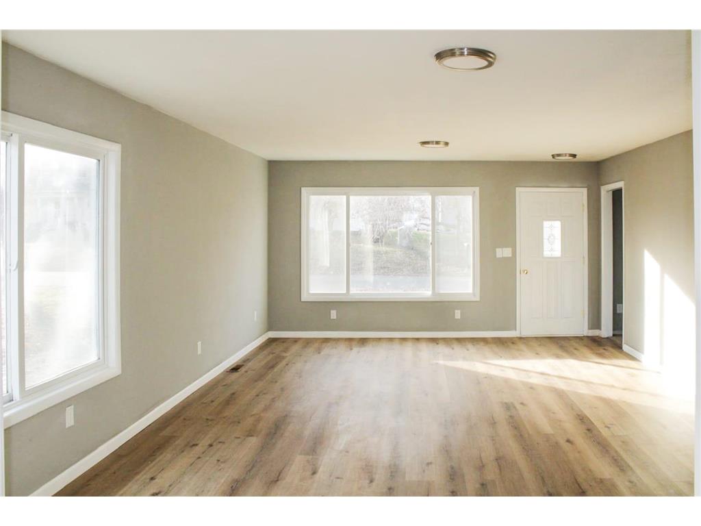 108 N Secor Street Bricelyn MN 56014 6817337 image2